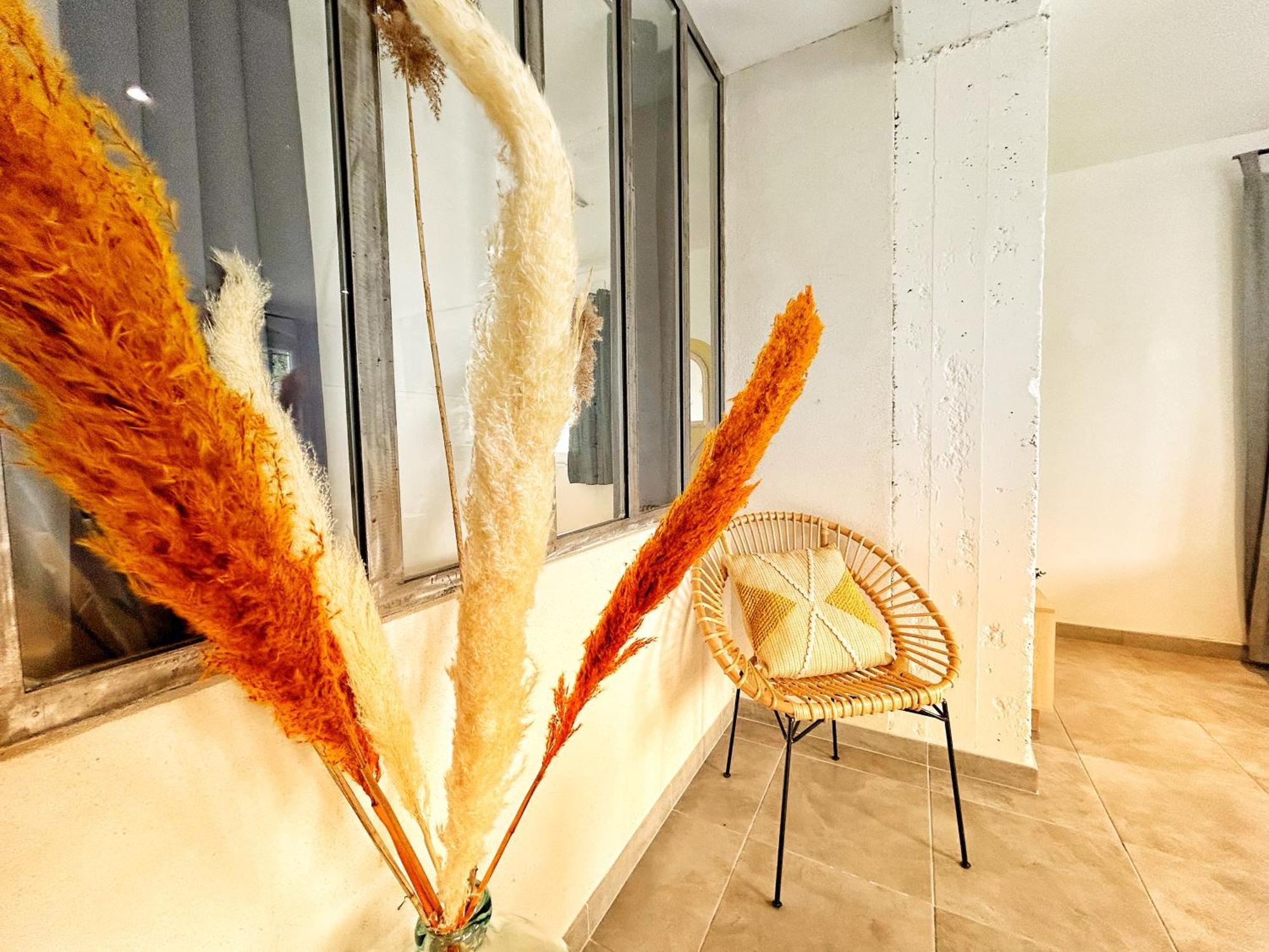 شقة Doux Rouinet Cocoon Fourques  المظهر الخارجي الصورة